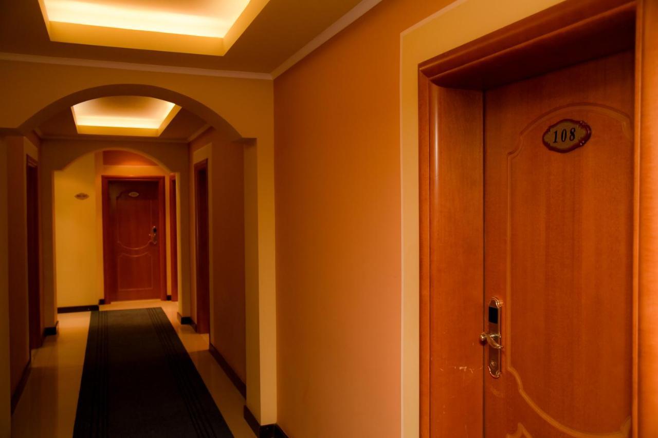 Imperial Hotel Ih Ελβασάν Εξωτερικό φωτογραφία
