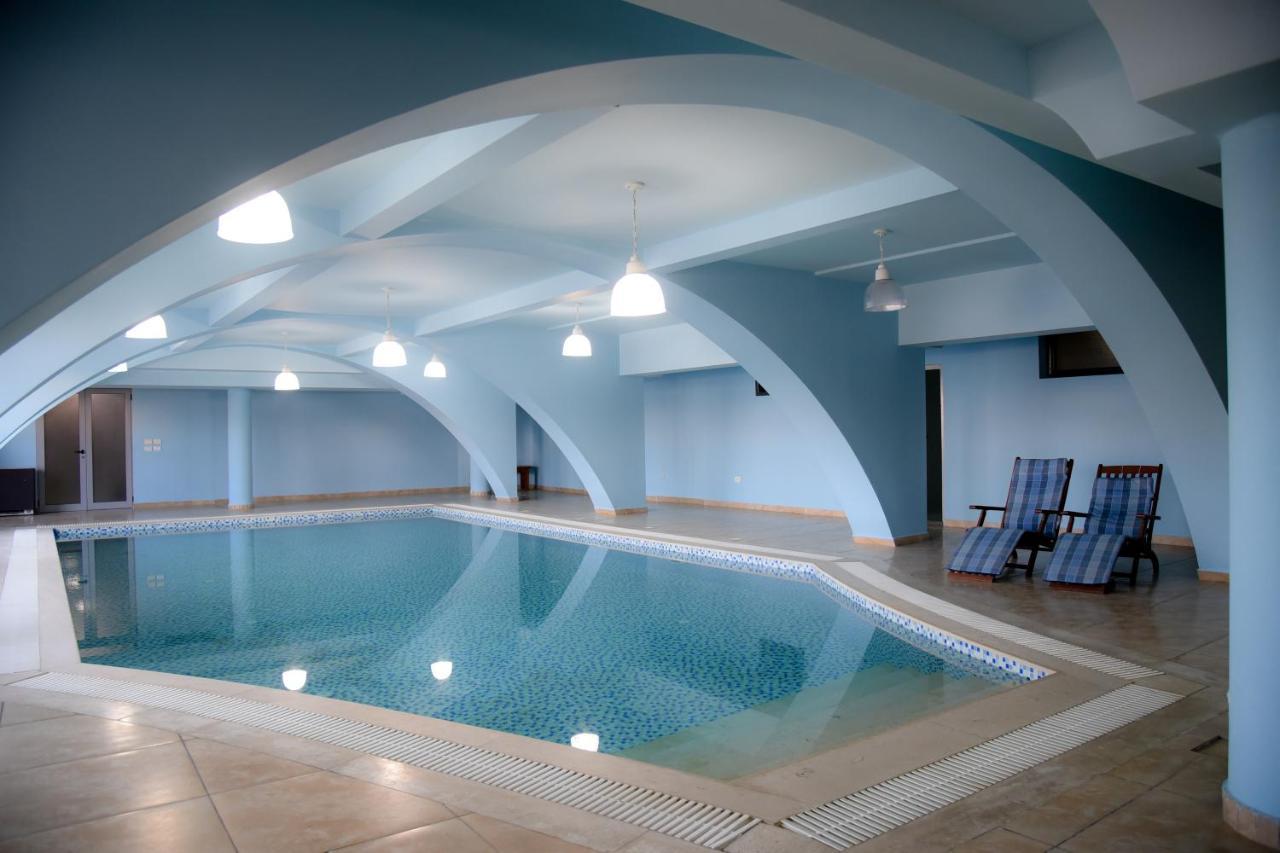 Imperial Hotel Ih Ελβασάν Εξωτερικό φωτογραφία